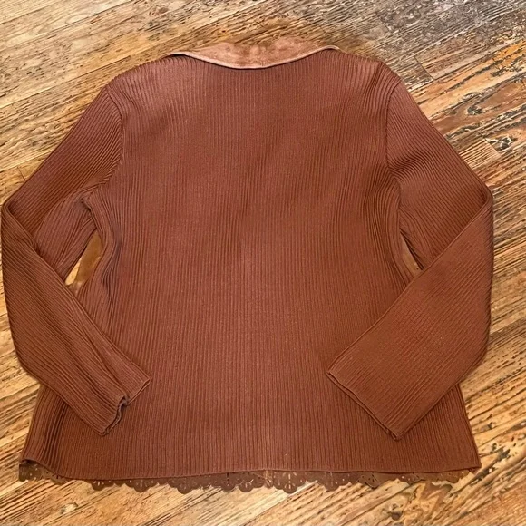 Vintage  Women leather jacket - Picture 2 of 6